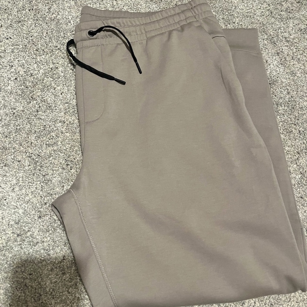 Men's Jogger Sweatpants with Drawstring Waist - Size XLarge